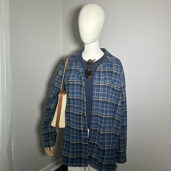 L.L. Bean Flannel - Picture 2 of 4